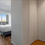 아파트 Skyline Penthouse 에스테포나