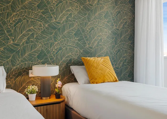 Skyline Penthouse Apartment